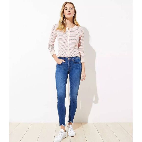 LOFT Chewed Hem Slim Pocket Skinny Crop Jeans in Botanic Blue Wash size 29/8 - Picture 1 of 11